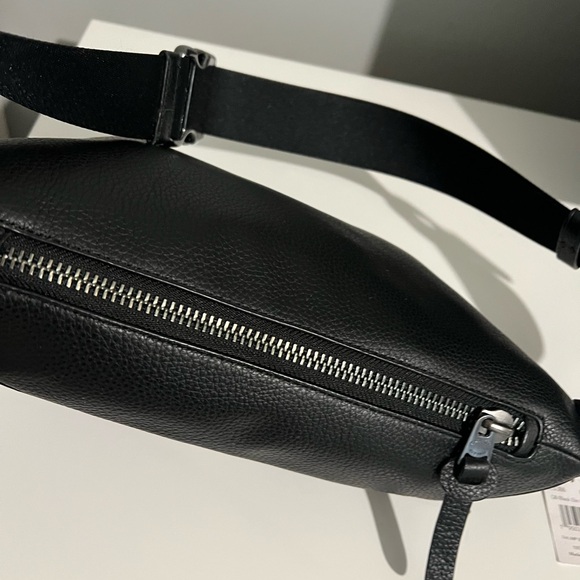 Coach Black Belt Bag with Stripes - Picture 3 of 6